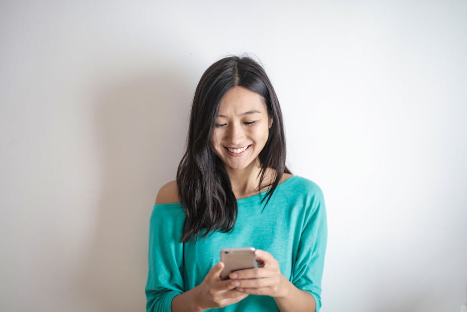 Stop What You're Doing! Setting Healthy Boundaries in Relationships Is the Secret Weapon You Didn't Know You Needed.