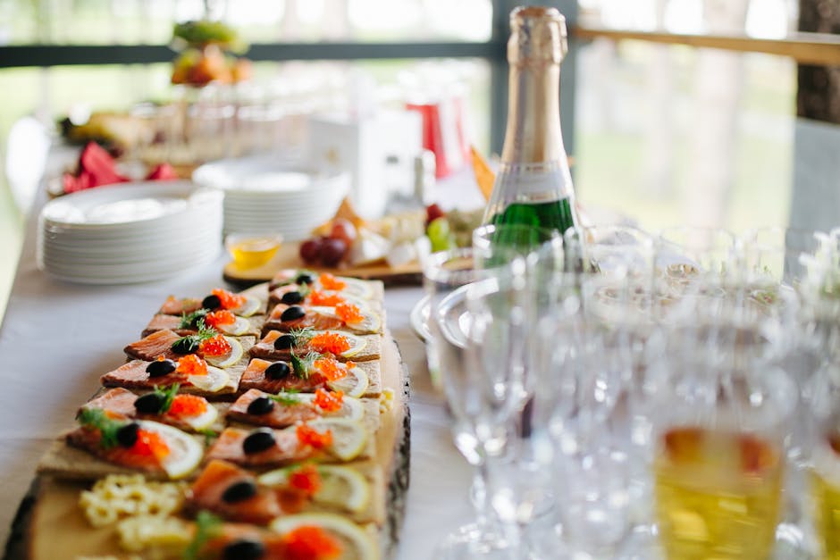 Make a Splash! 6 Sparkling Pool Party Tips (Beatbot Makes It Effortless)