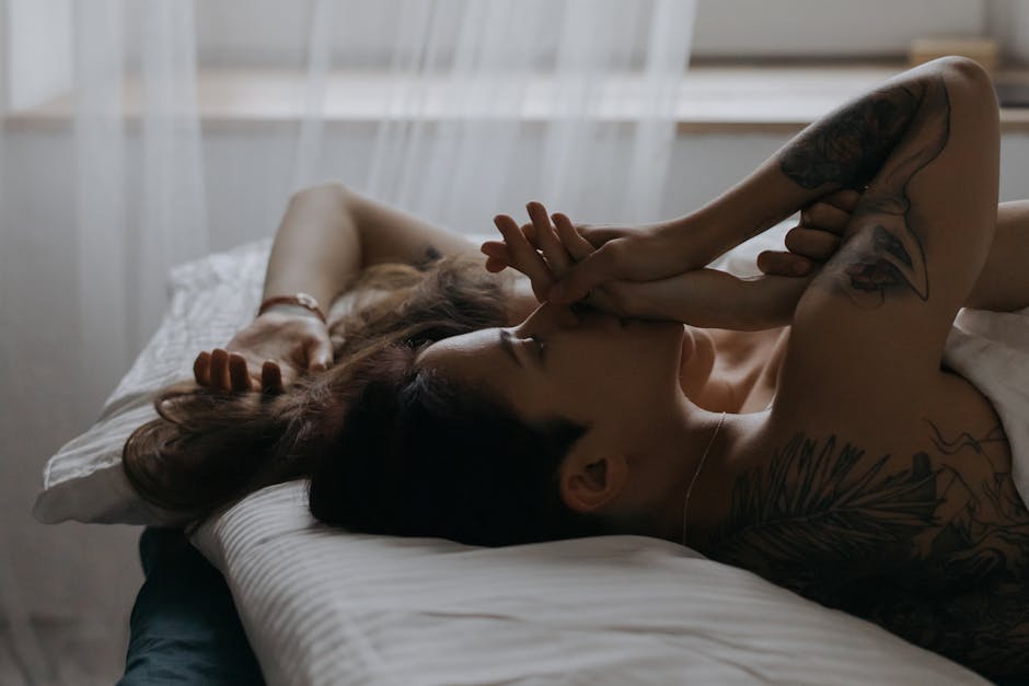 Unlock Mind-Blowing Orgasms: A Sexpert's Guide to Syntribation