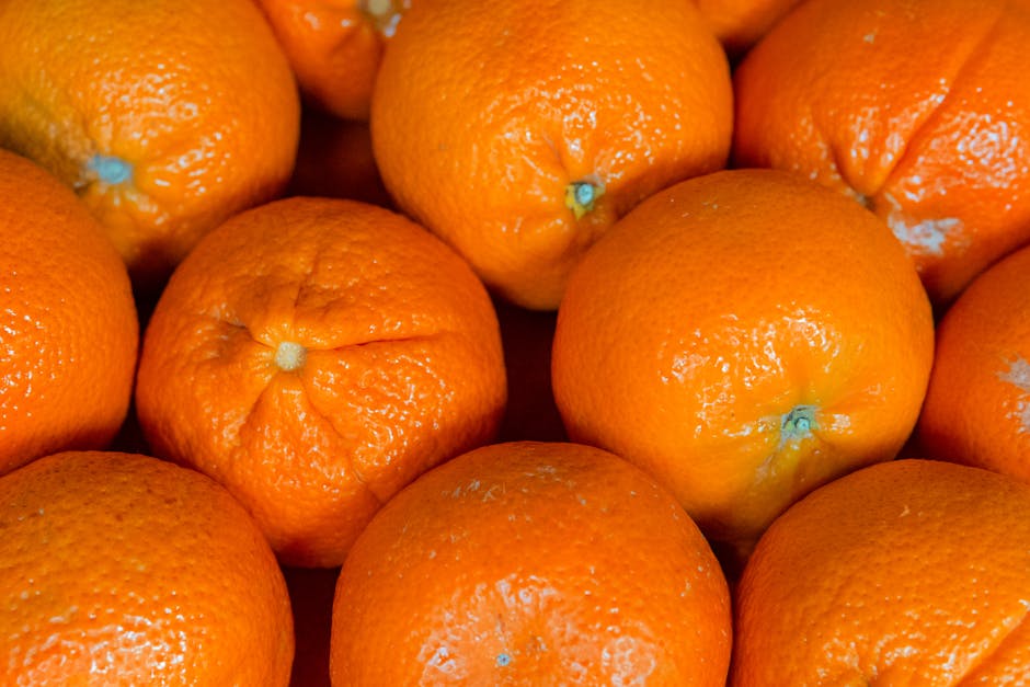 Unlock Your Skin's Youth Code: How Vitamin C Rewinds Thinning & Revives Firmness